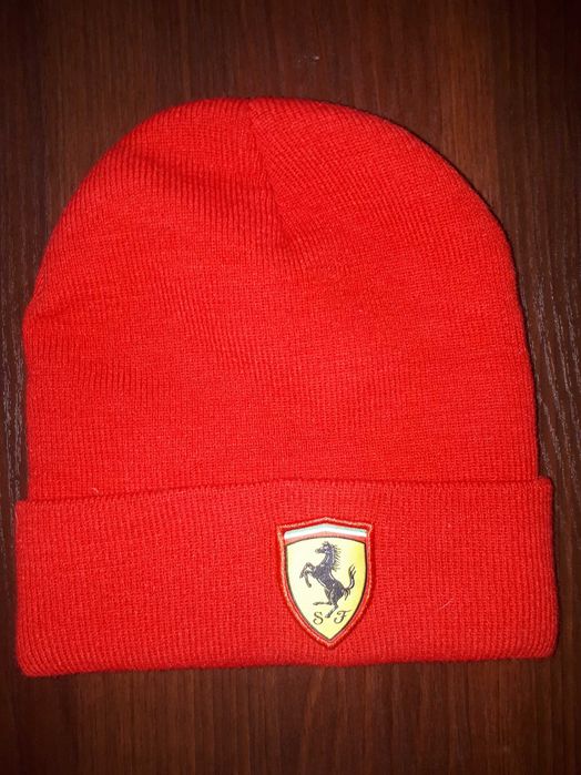 Czapka zimowa Ferrari