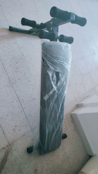 Banco de exercício novo/embalado