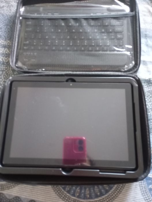 Tablet e telemóvel marca branca510984275519744001