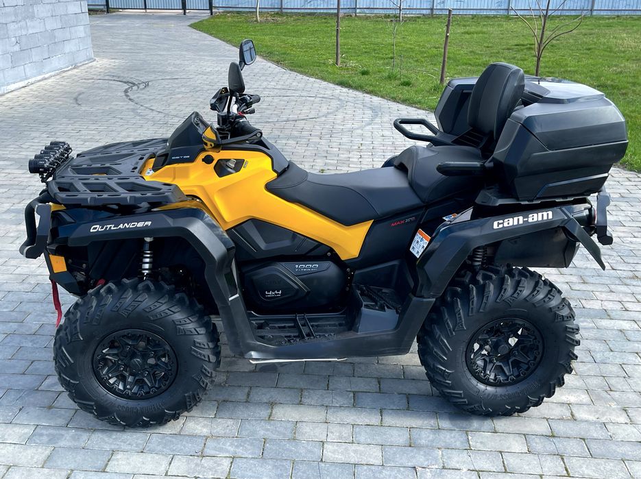 Квадроцикл Can-am BRP 1000 XTP