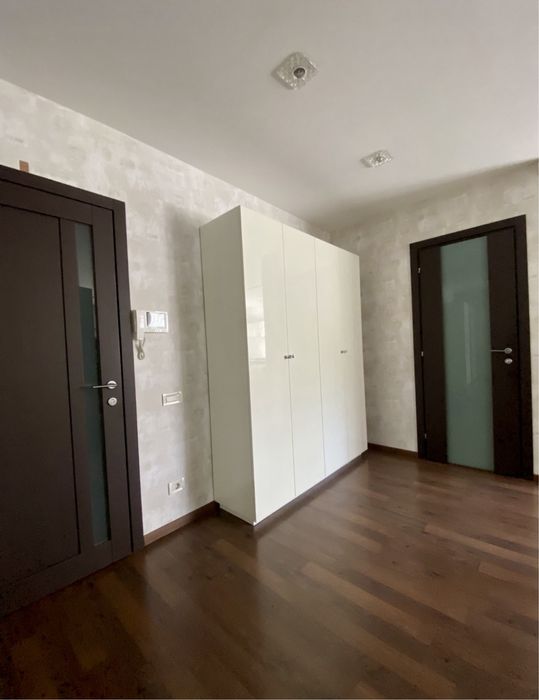 Продаж 2 кімн кв, центр, парк