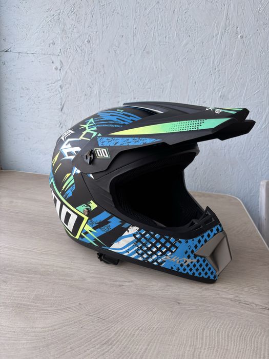 Продам кросовий шлем