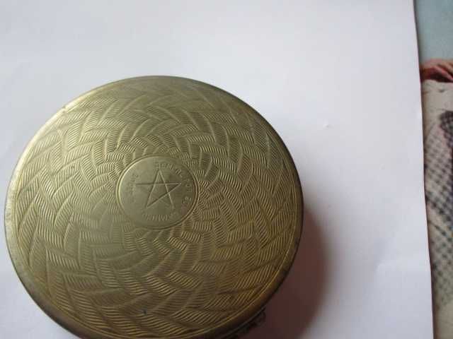 Rara Caixa Armazèns Grandella Sempre por bom caminho e segue