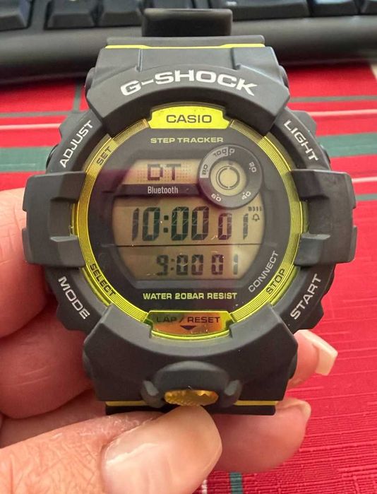 Casio G-Shock GBD-800-8ER Bluetooth Step Tracker – jak nowy, komplet