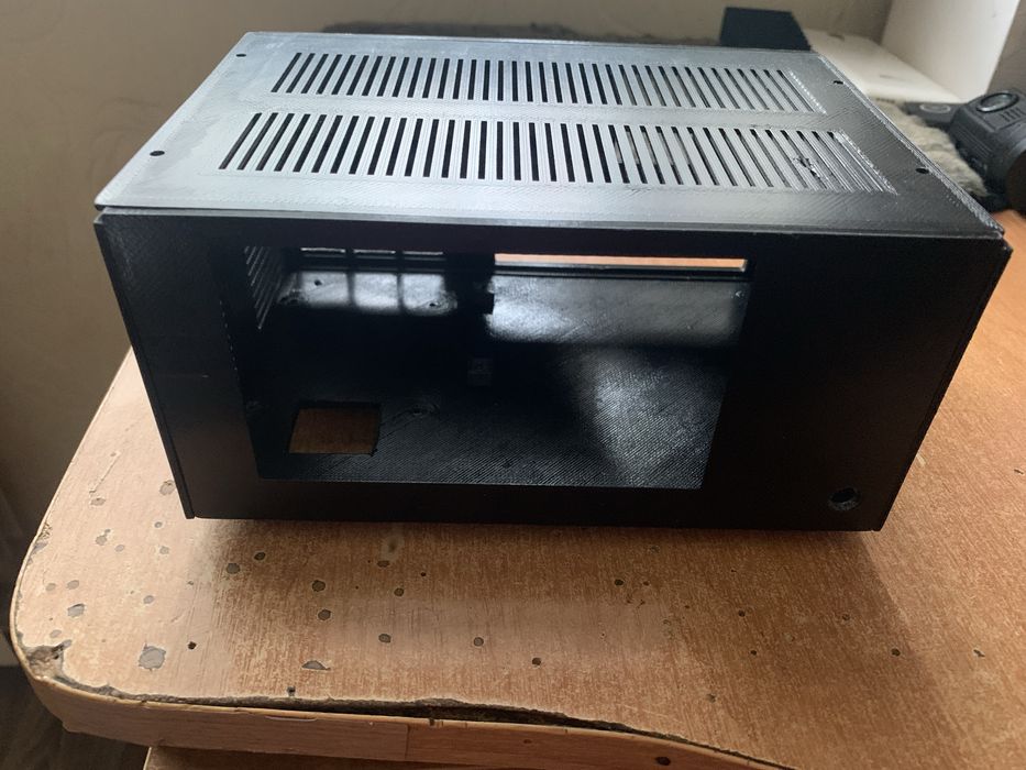 Эксклюзивный корпус для Raspberry Pi4+smsl su1+экран 5’’