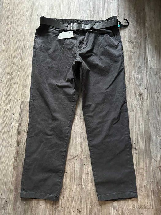 Новые брюки F&F р 38/30, с ремнем,