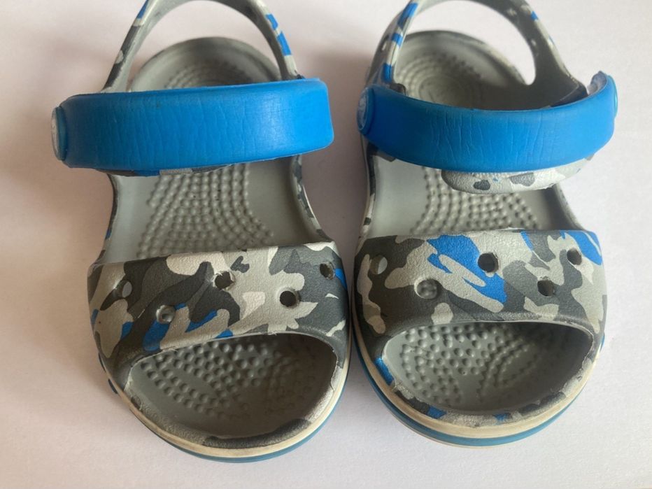 Продам детские Crocs