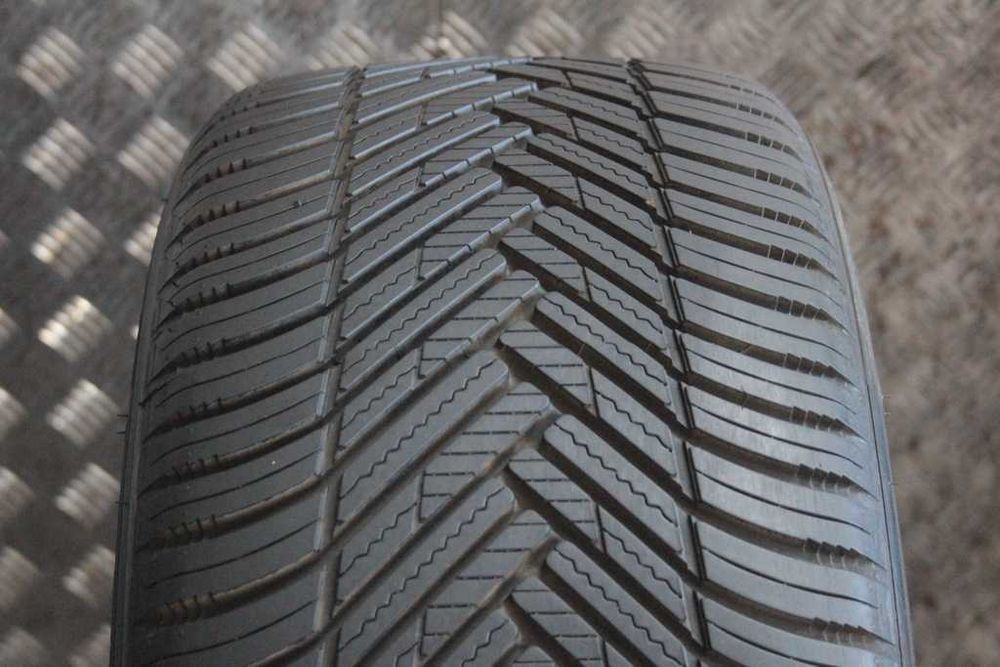 245/40/18 Hankook Kinergy 4s2 245/40 R18 97V XL 2024r