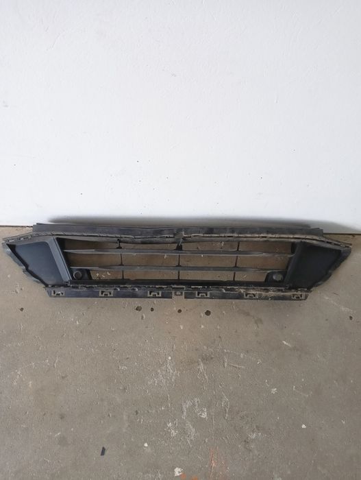 Maska BMW 2  216i Grabn Tourer elementy zderzaka