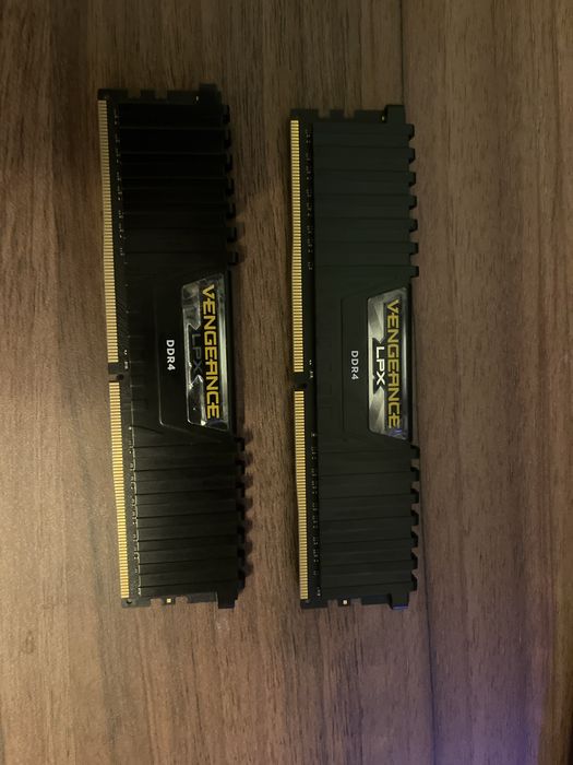 Corsair Vengeance DDR4 16GB (2x8GB) 2666MHz