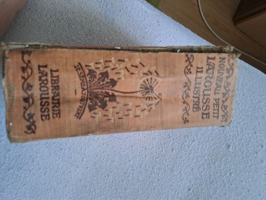 Encyklopedia Larousse z 1926 roku, oryginał