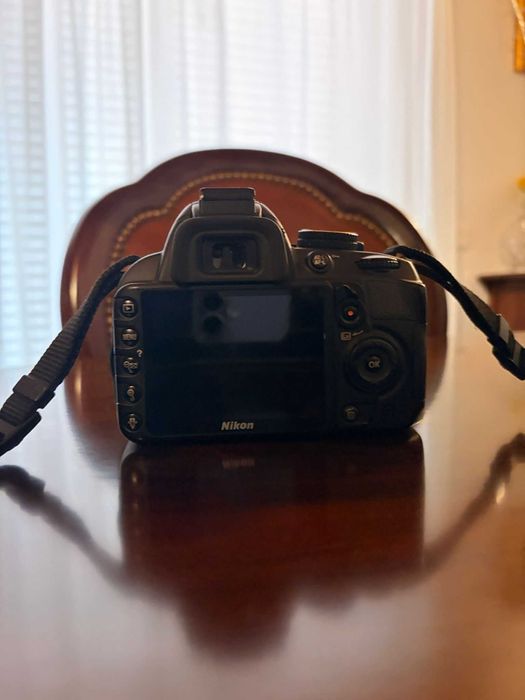 Maquina fotografica Nikon, muito bom estado