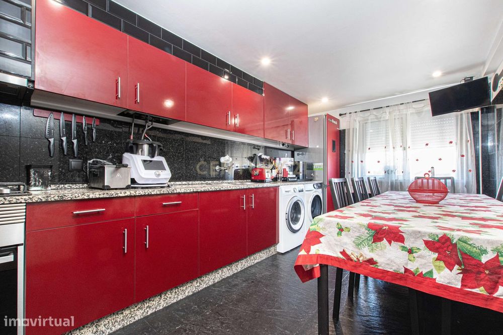 Apartamento T3 em Arcena