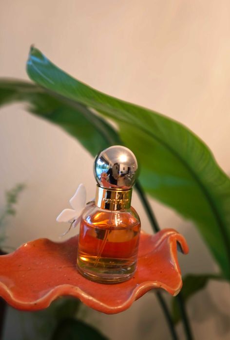Perfumy Ella Ella Cacharel.30 ml z ubytkiem Flakon do wielokrotnego napełniania, cudny