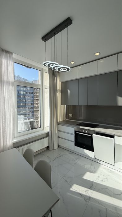 Продам квартиру Аркадия 42 Жемчужина 62 метров