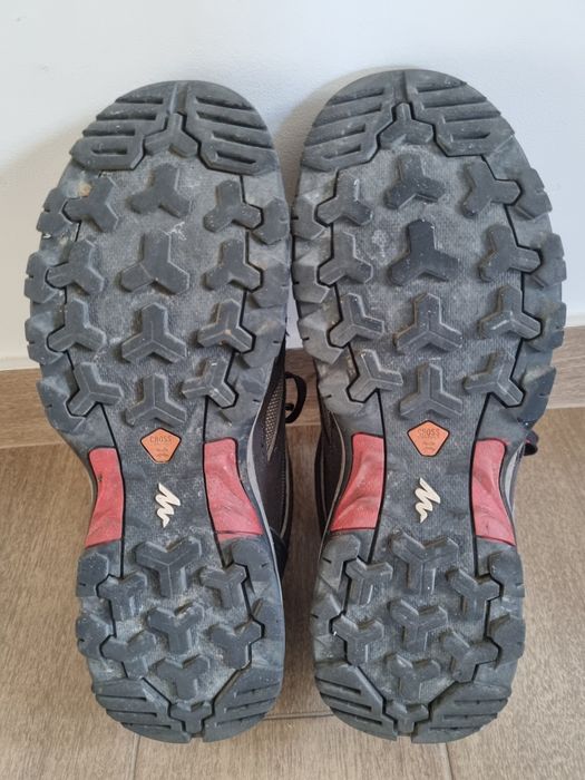 Buty trekkingowe dla nastolatka Quechua r. 39