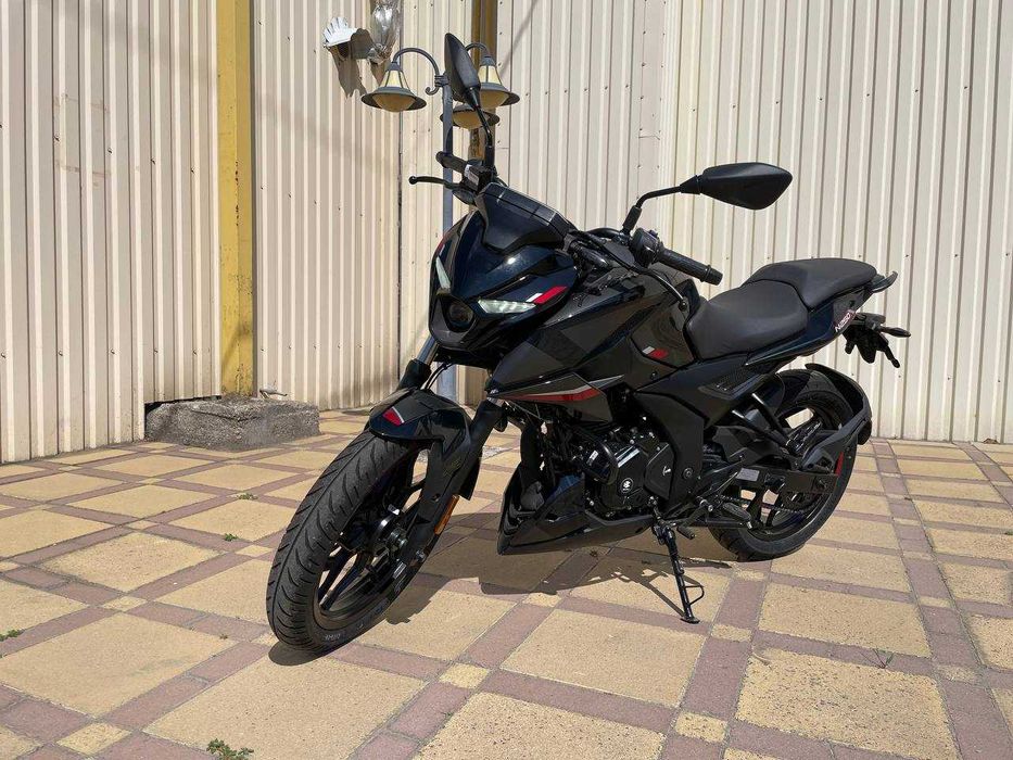 Мотоцикл Bajaj Pulsar N250 Новинка. Офіційний. Гарантія.