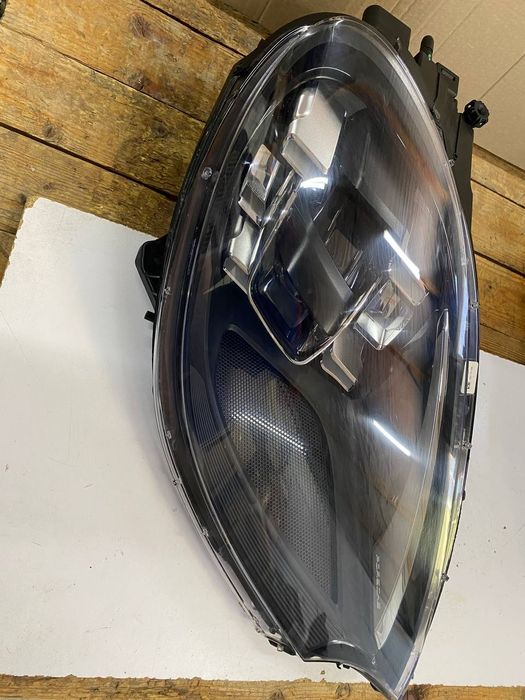 Macan 95b фари turbo gts full led до рестайл