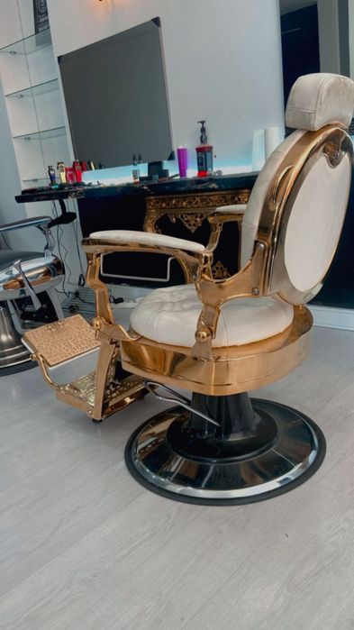 Vendo cadeira de barbeiro urgente