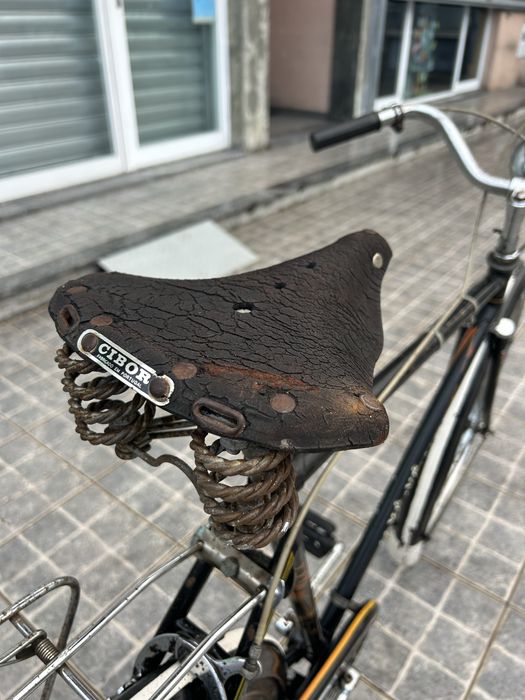 Bicicleta Ye Ye , pasteleira