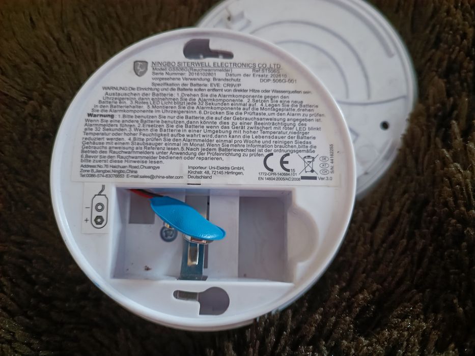 Czujnik dymu z alarmem