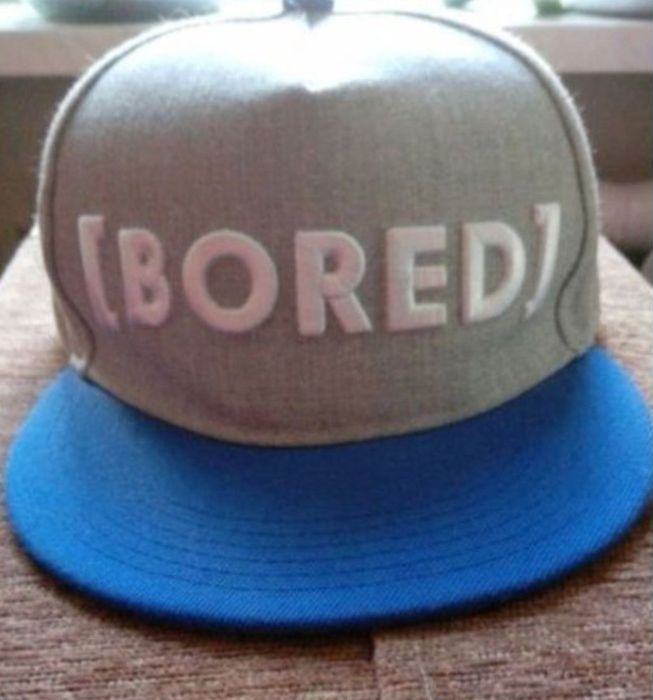 Czapeczka z daszkiem BORED czapka z daszkiem