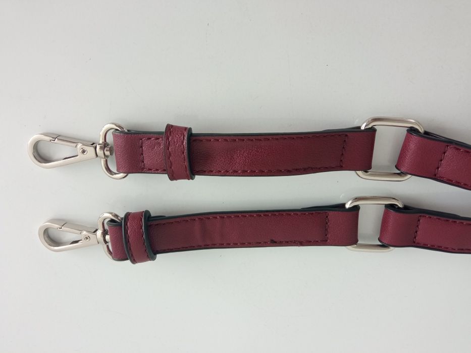 PARFOIS - Alça e porta- moedas bordeaux, ainda por estrear