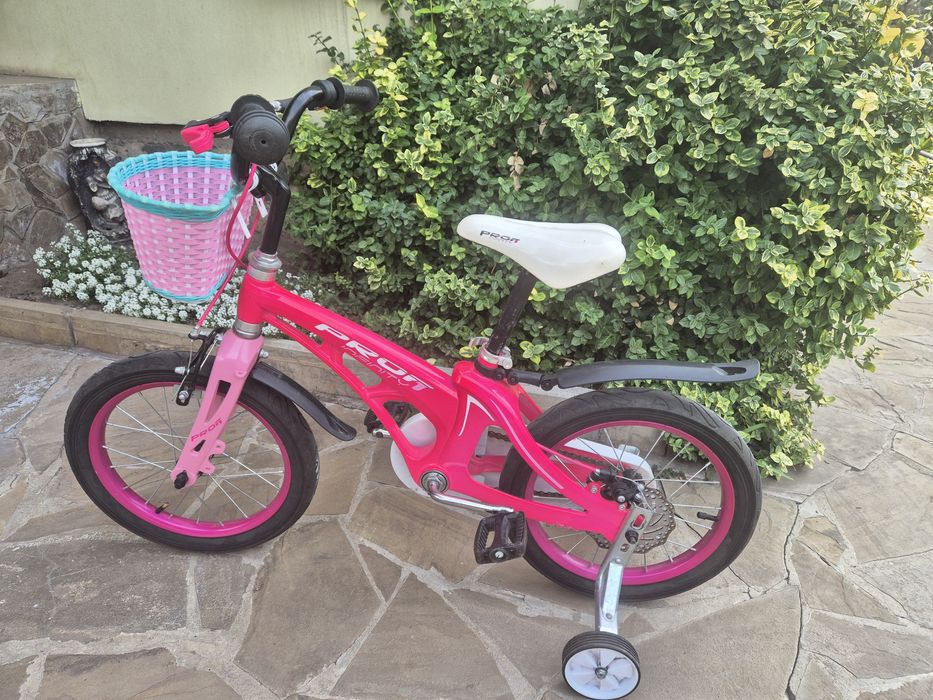 Велосипед для дівчинки 3-6 років