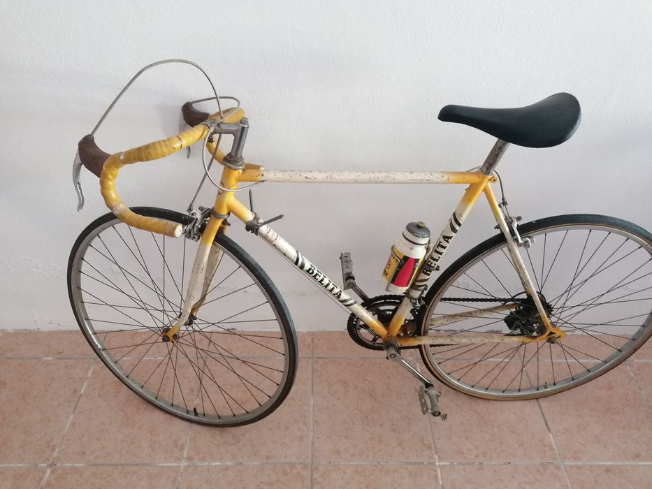 Bicicleta antiga