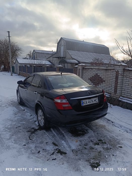 Продам geely sl 2012рік під ремонт