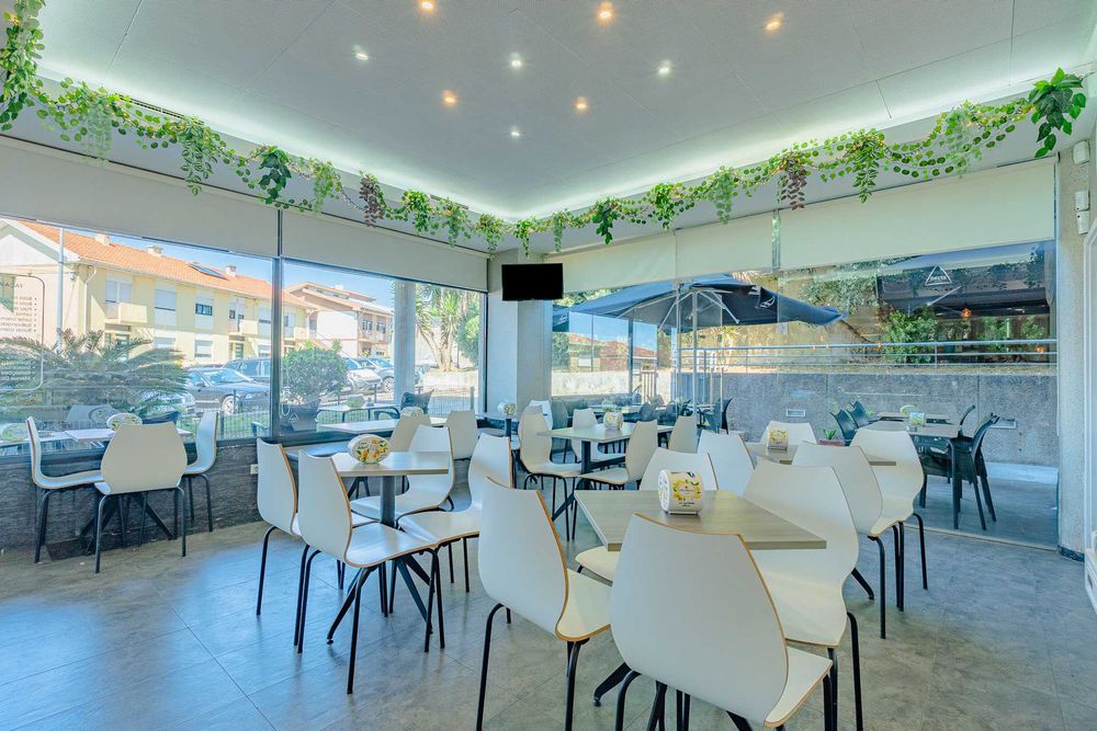 Trespasse de Pão Quente com Fabrico Próprio em Canidelo, VNGaia