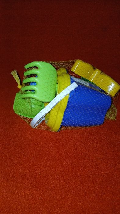 Набор для песочницы с ведерком