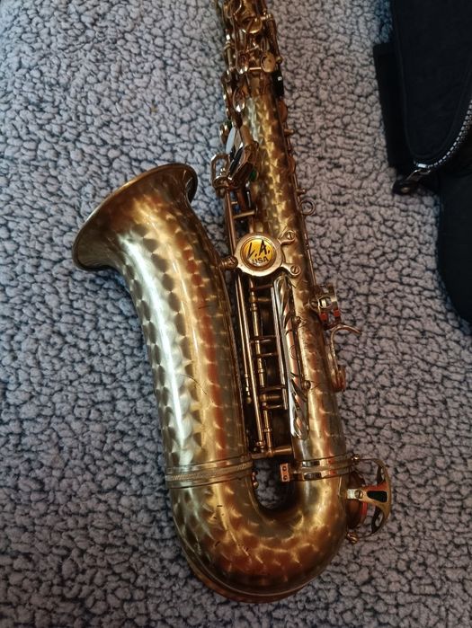Продам саксофон по вигідний ціні