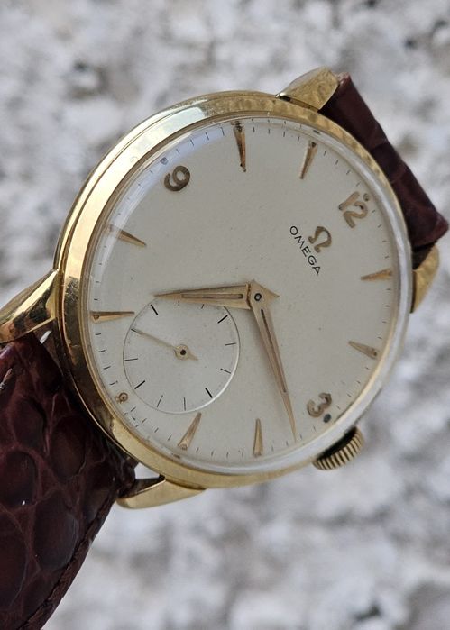 Zegarek  złoty 18 k Omega   Vintage sub sek  cal.267