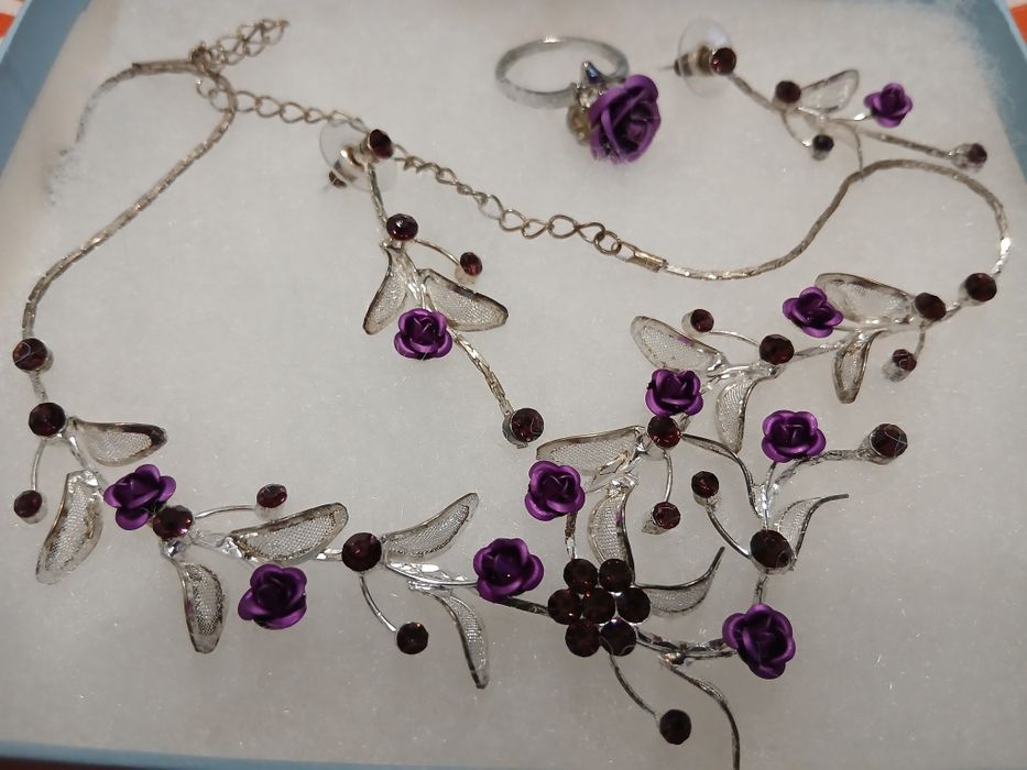 Artigos Varios Collares Canecas,