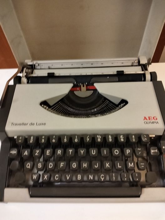 Máquina de escrever