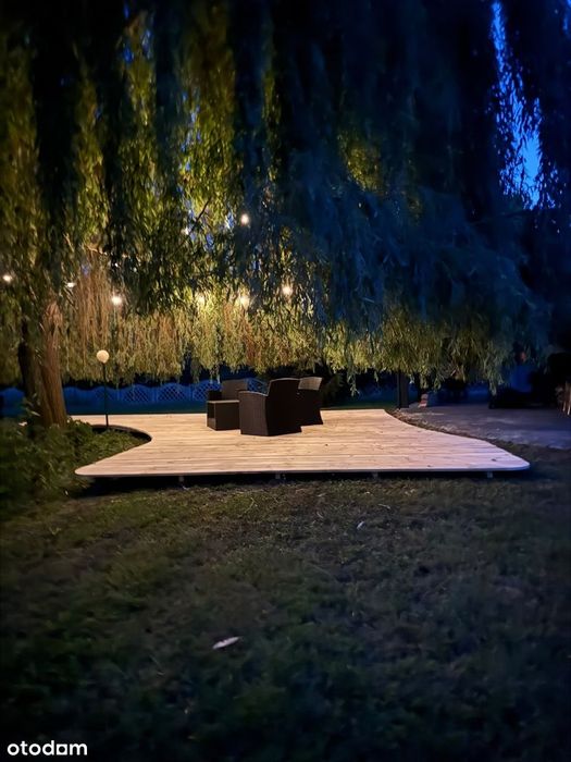 Ładny dom na pięknej działce z własnym dużym stawem