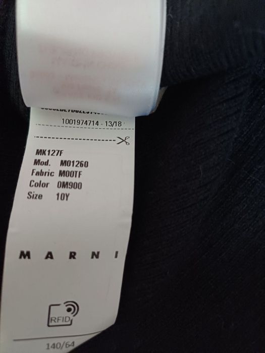 Чудовий светр від Marni