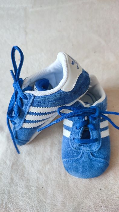 Кросівки (пінетки) Adidas, довжина устілки 11.6см