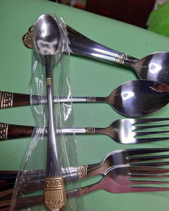 Ложки, виделки, барна ложка, Versace. Столові прибори. Нові