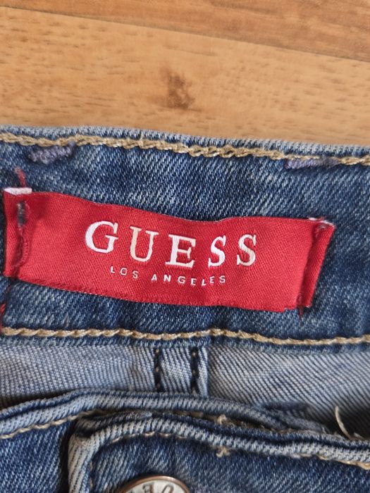 Spodnie jeansowe Guess M