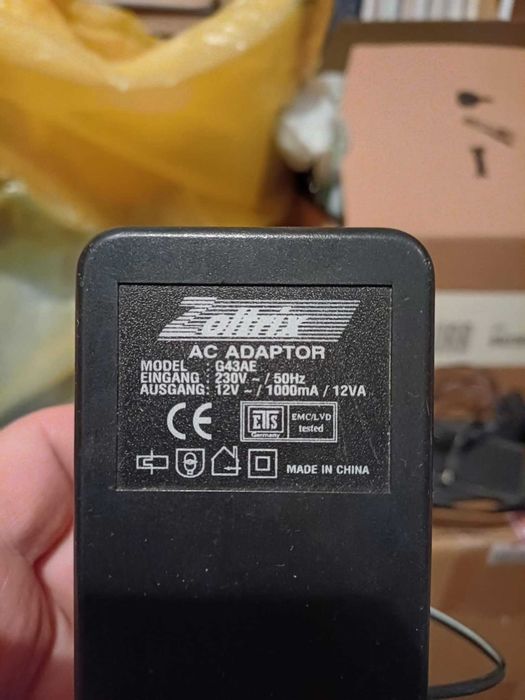 Zasilacz Zoltrix G43AE 230V, 50Hz 12V, 1000mA/12VA