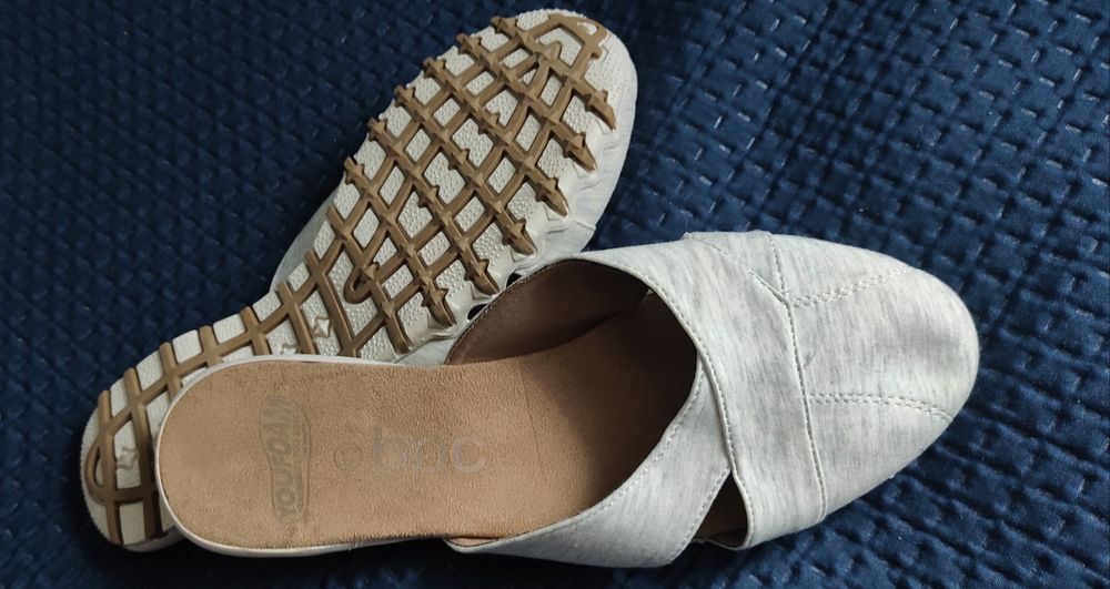 NOWE Damskie buty klapki BPC z profil.podeszwą+ inne/42