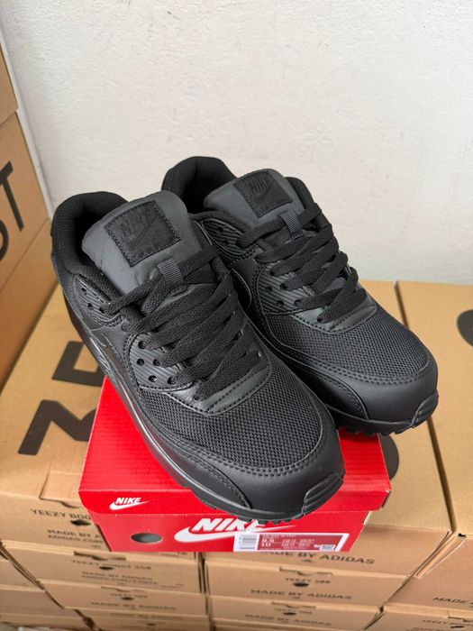 Кроссовки Nike Air Max 90 black / Найк Еир Макс черные 40 41 42 43