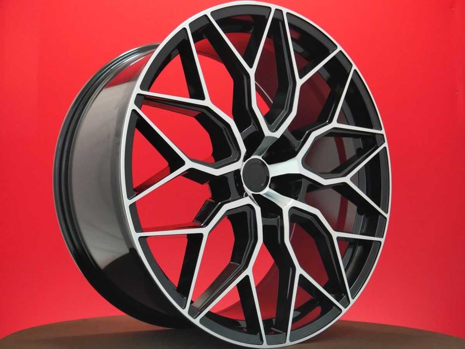 Czarne felgi R23 5x112 AUDI Q8 SQ8 4MN 10,5J ET25