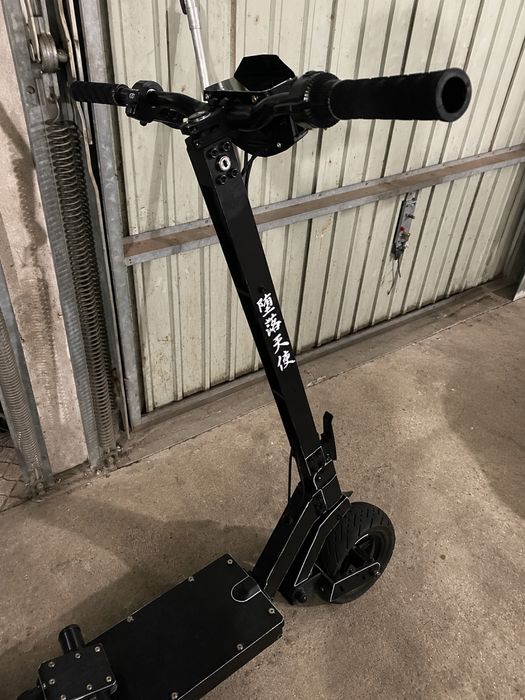 Trotinete kukirn G4