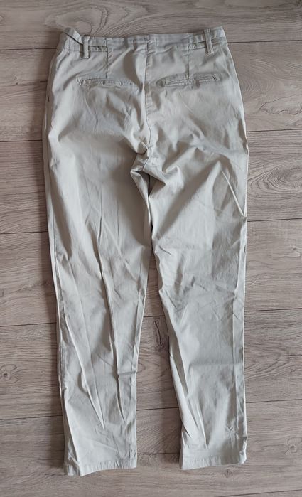 Spodnie damskie Bershka rozm. 36