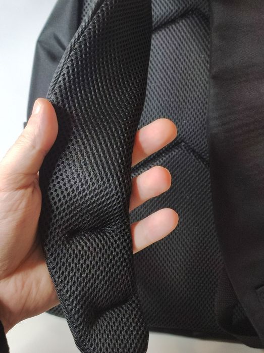 Черный Вместительный Рюкзак