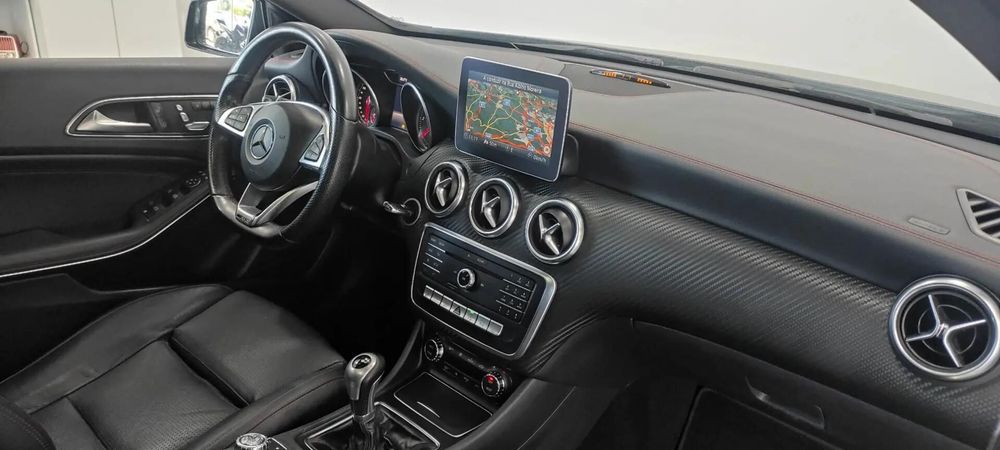 Mercedes-Benz A 180 d AMG Line