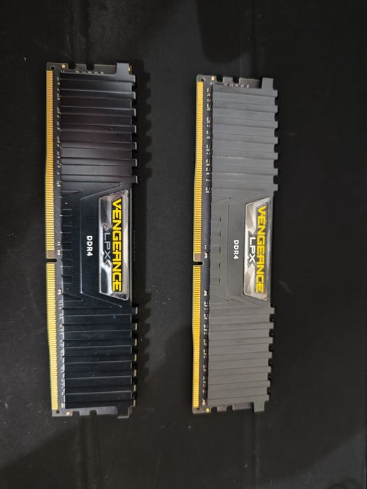 RAM 2x16GB Vengeance LPX